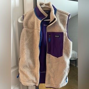 Patagonia Women’s Classic Retro-X Fleece Vest
